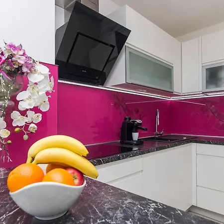 Deluxe Beni Makarska, 4 Person Sea View Apartamento